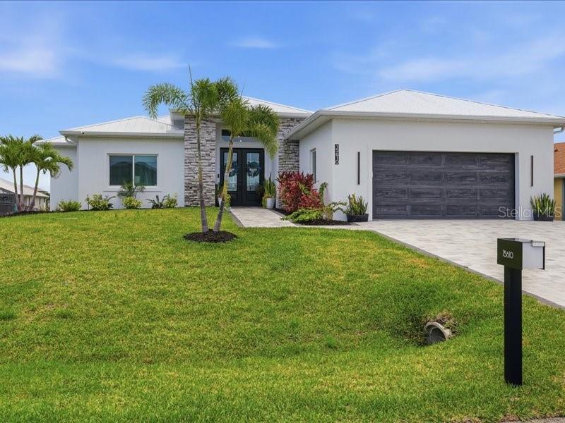 15610 Staunton Circle, FL