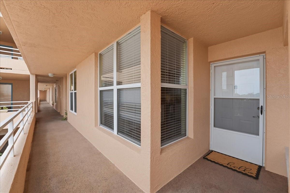 4550 Pinebrook Cir, FL
