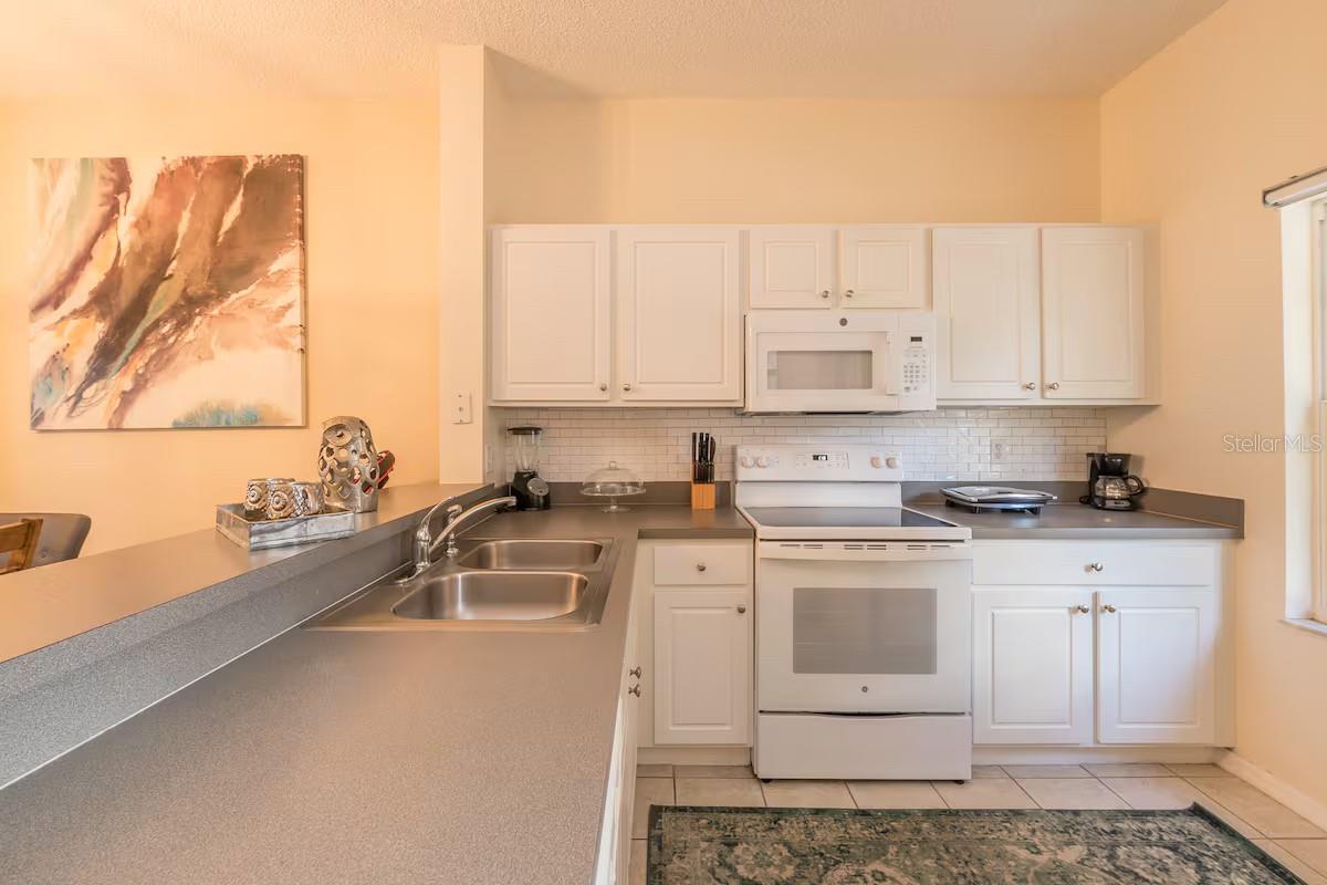 2743 Sun Key Place, FL