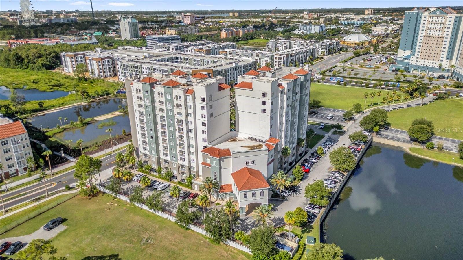 7395 Universal Blvd, FL