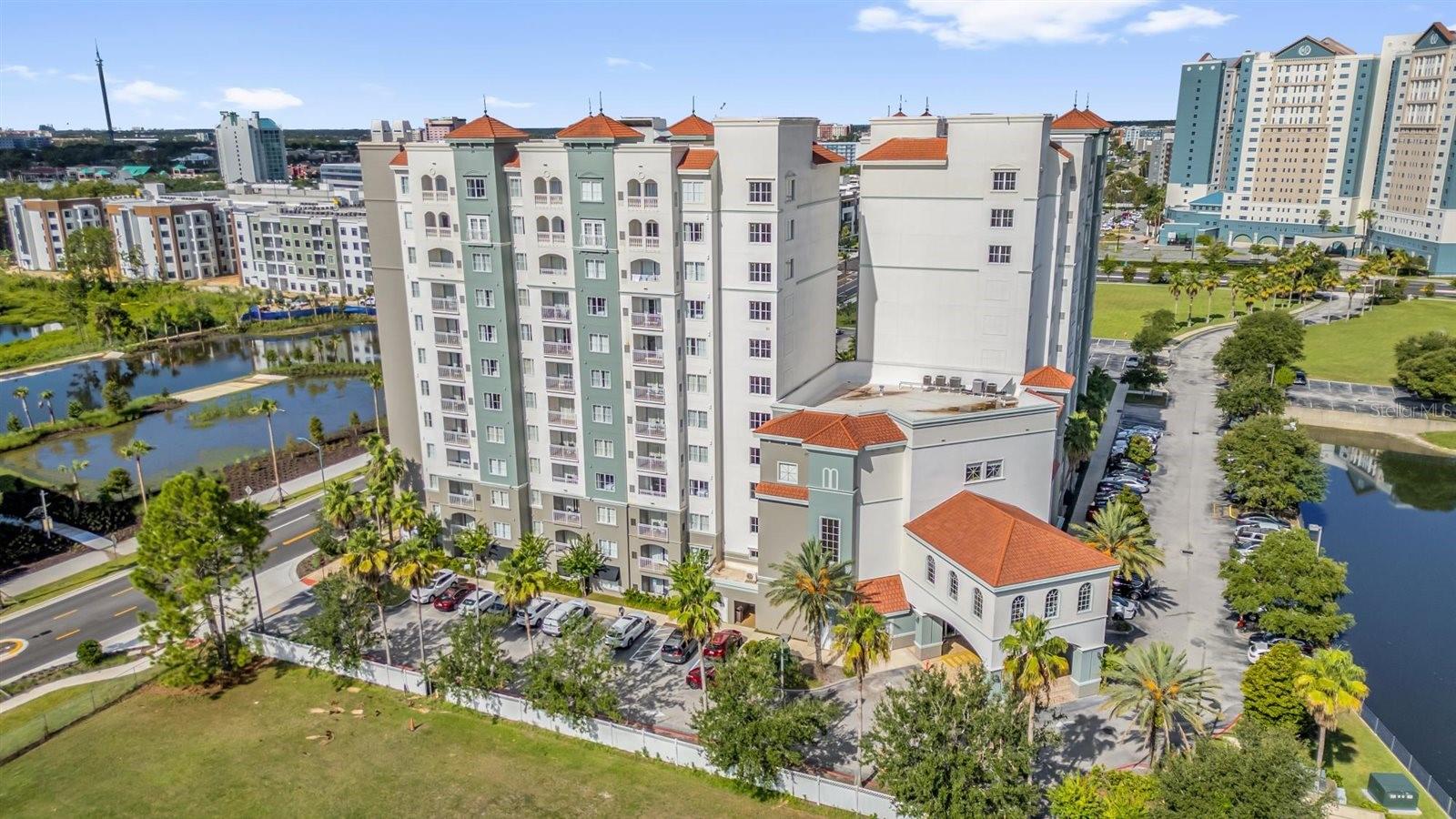 7395 Universal Blvd, FL