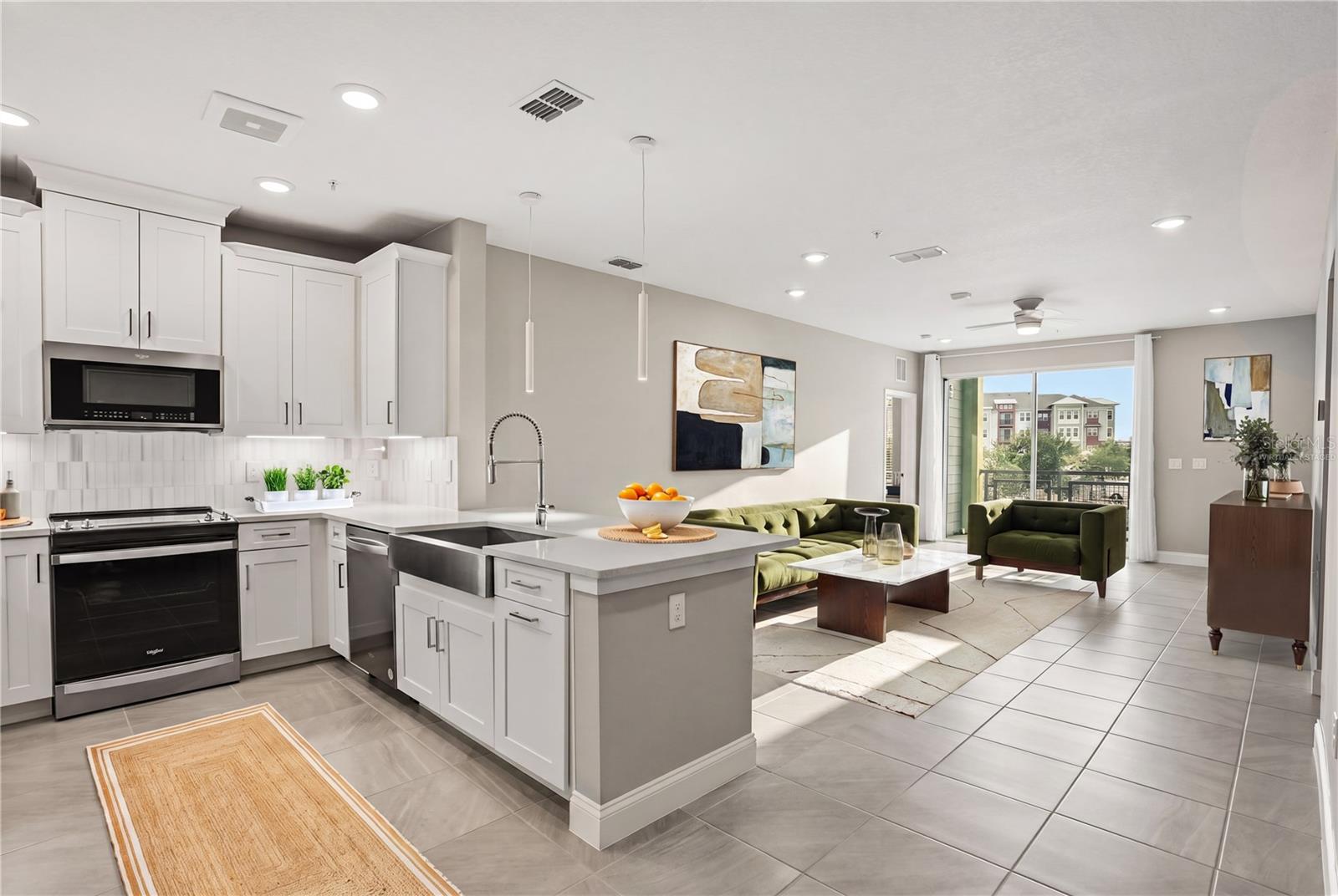 7557 Laureate Boulevard, FL