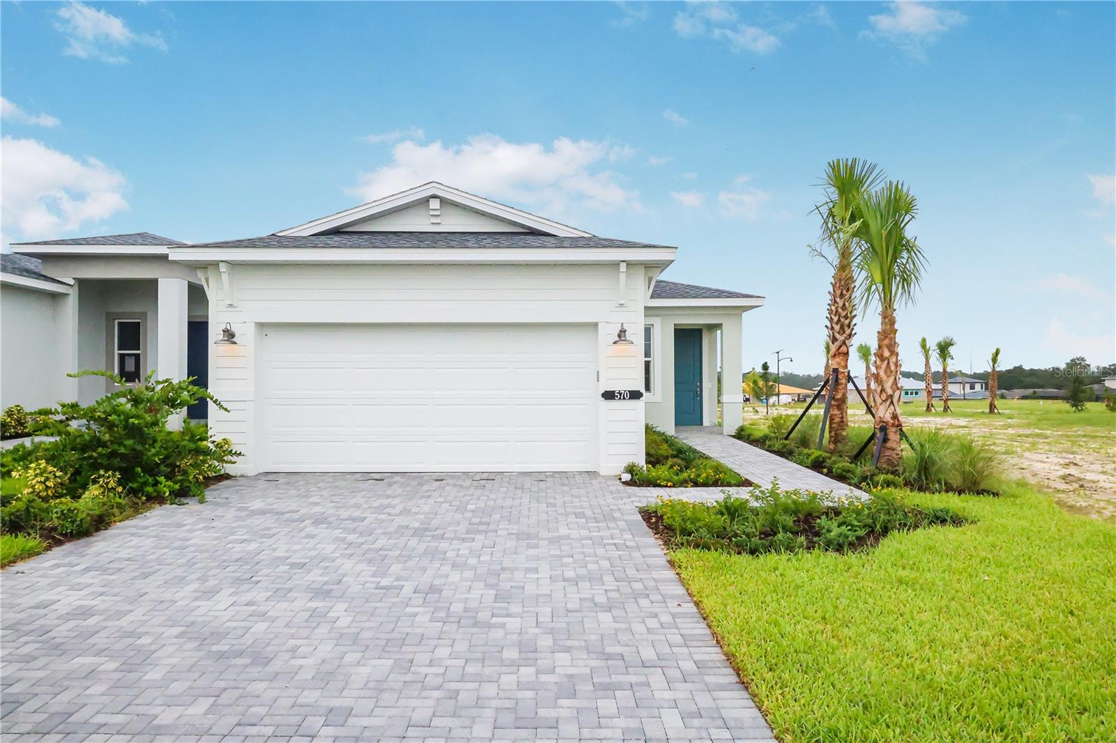570 Hammock Oaks Boulevard, FL