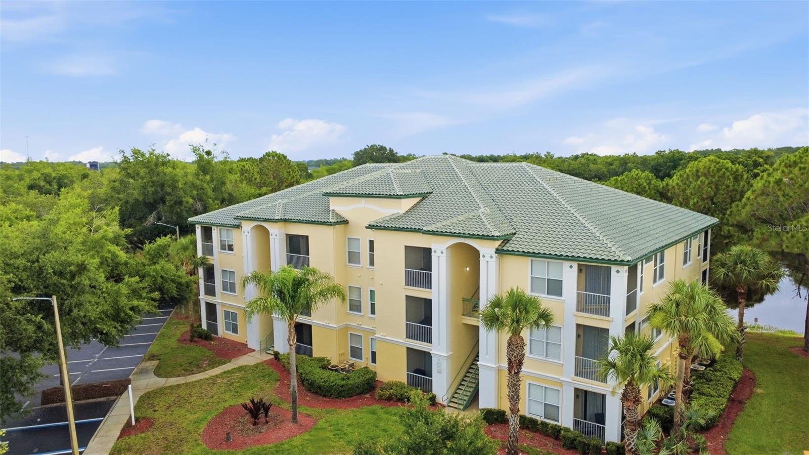 8807 Dunes Court, FL