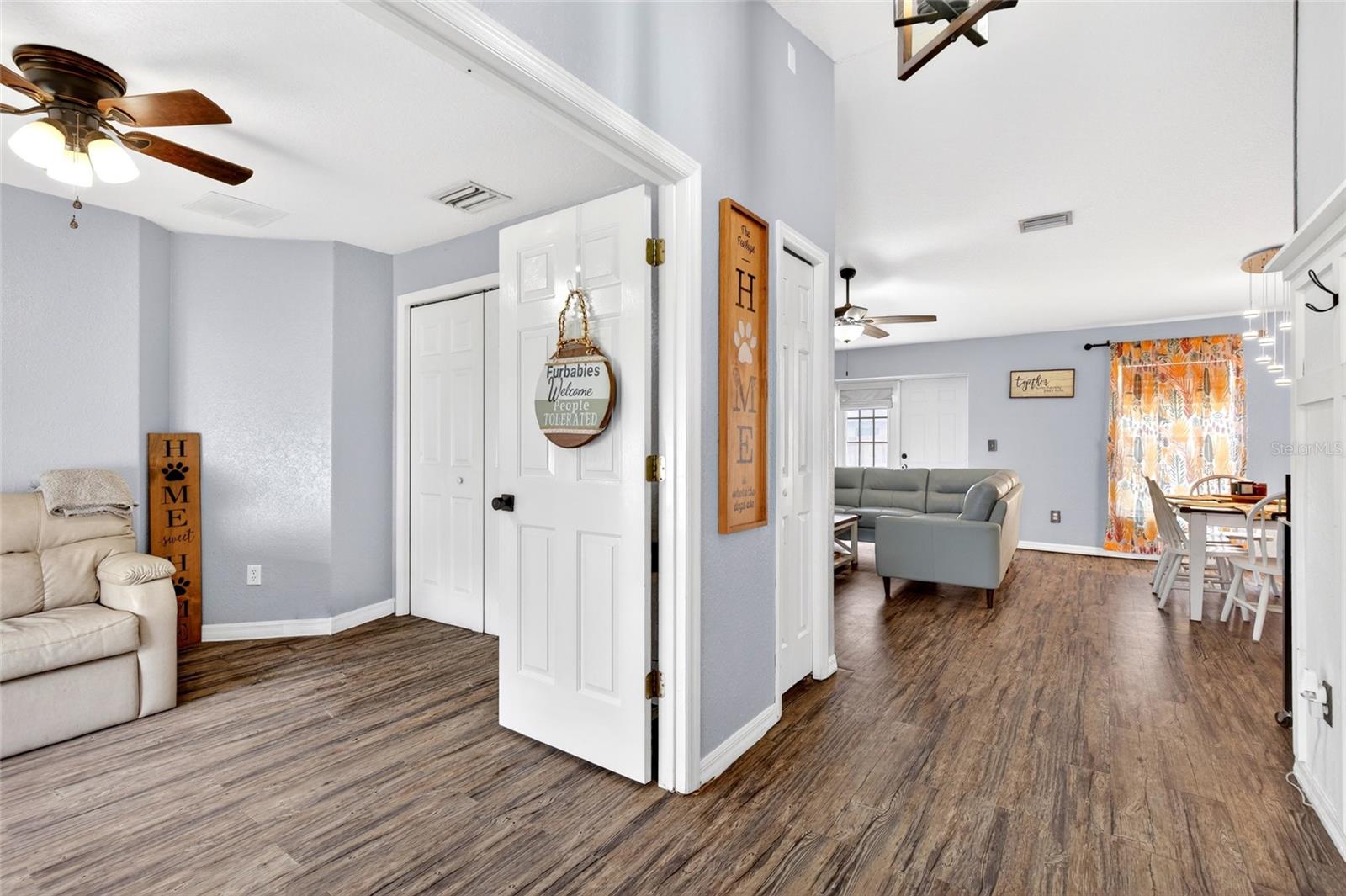 45 Larch Radial, FL