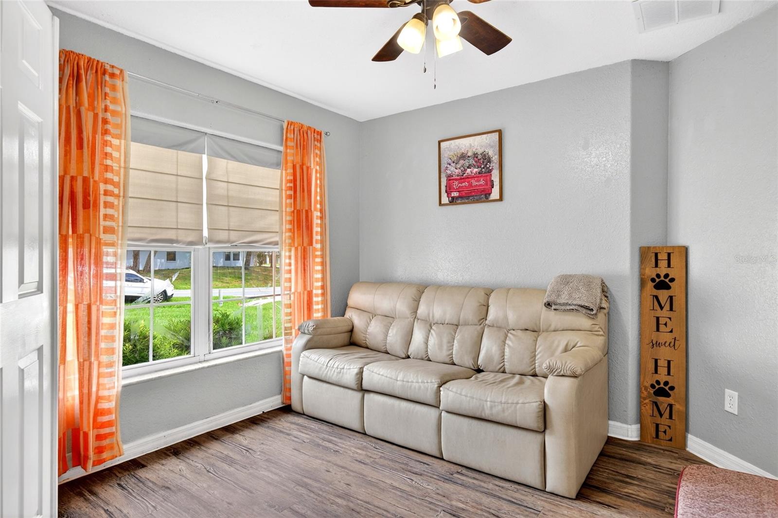 45 Larch Radial, FL