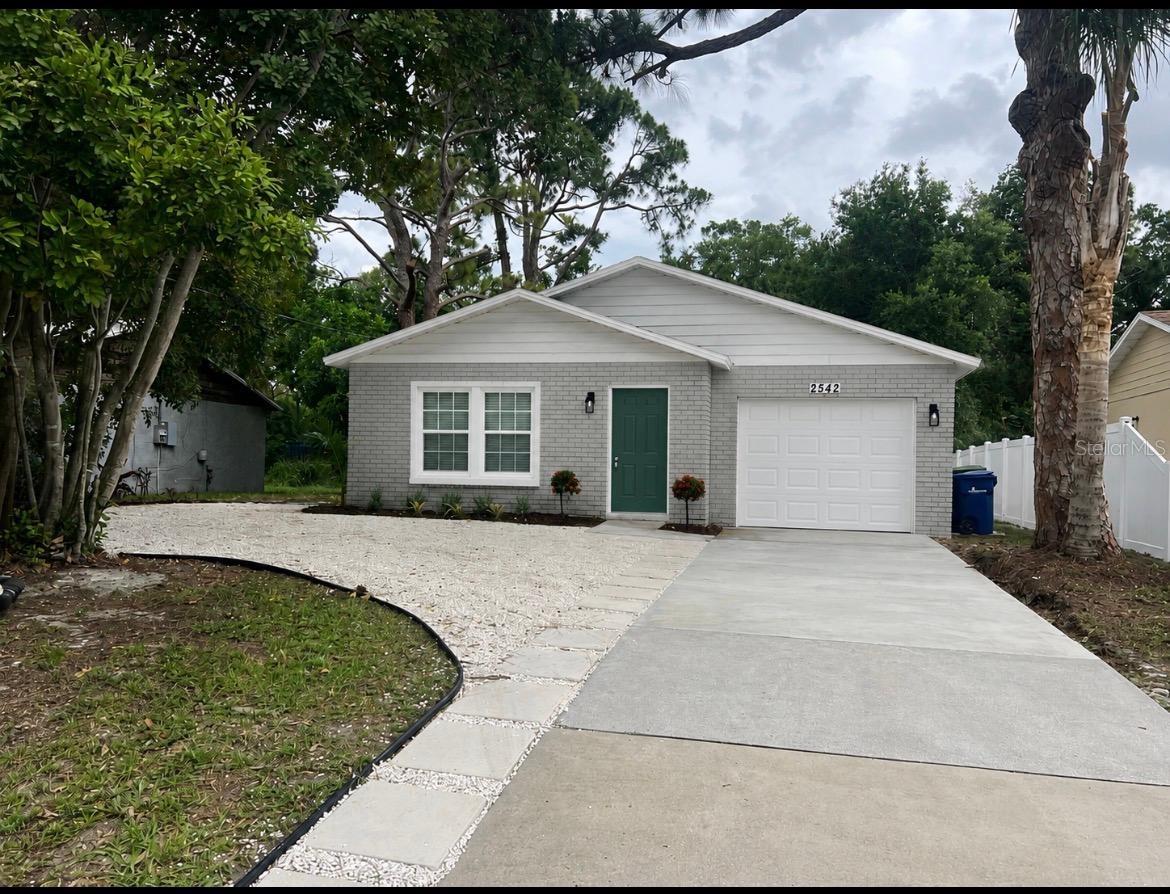 2542 22nd Street, FL
