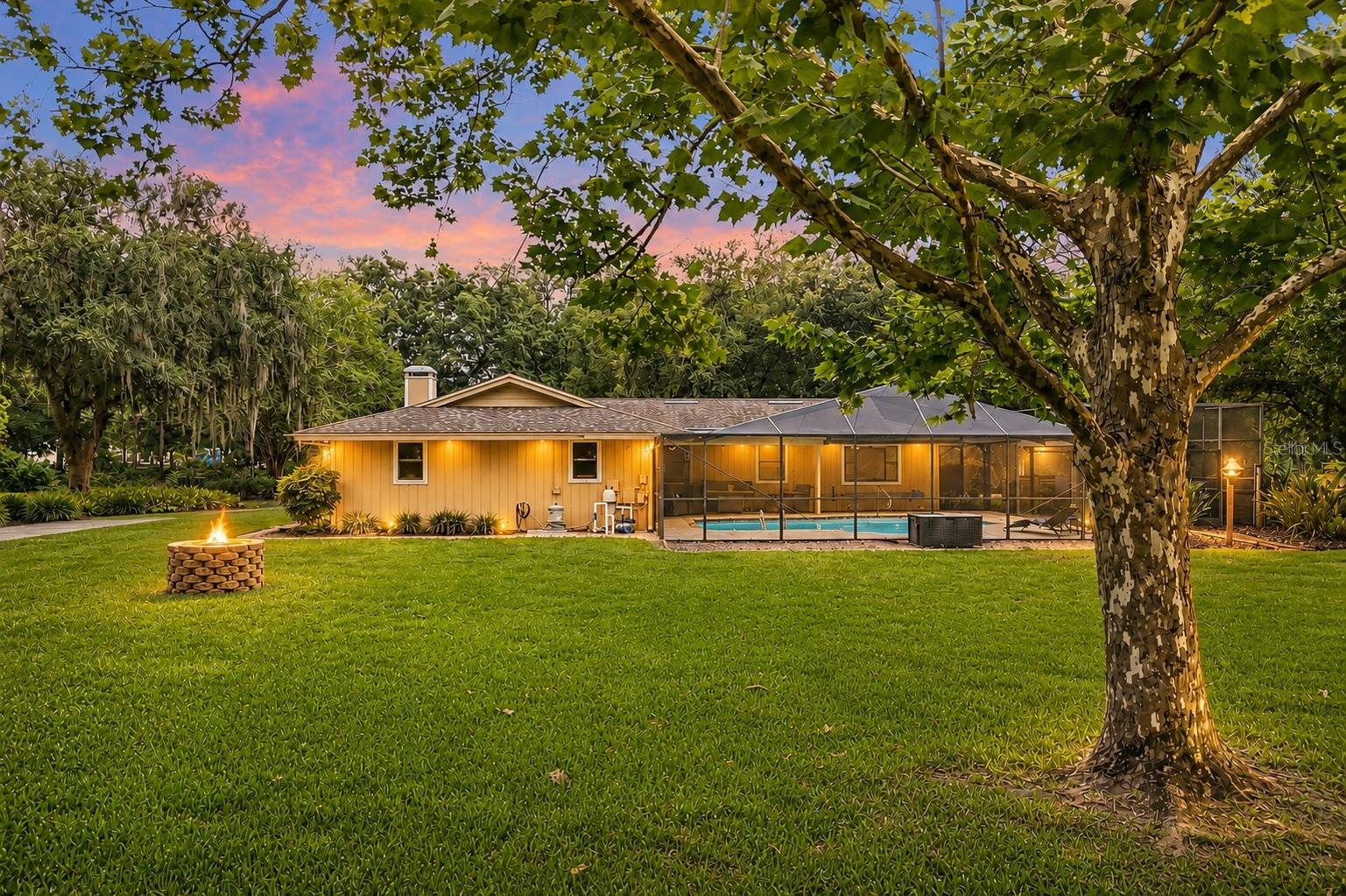 7809 Pineview Drive, FL