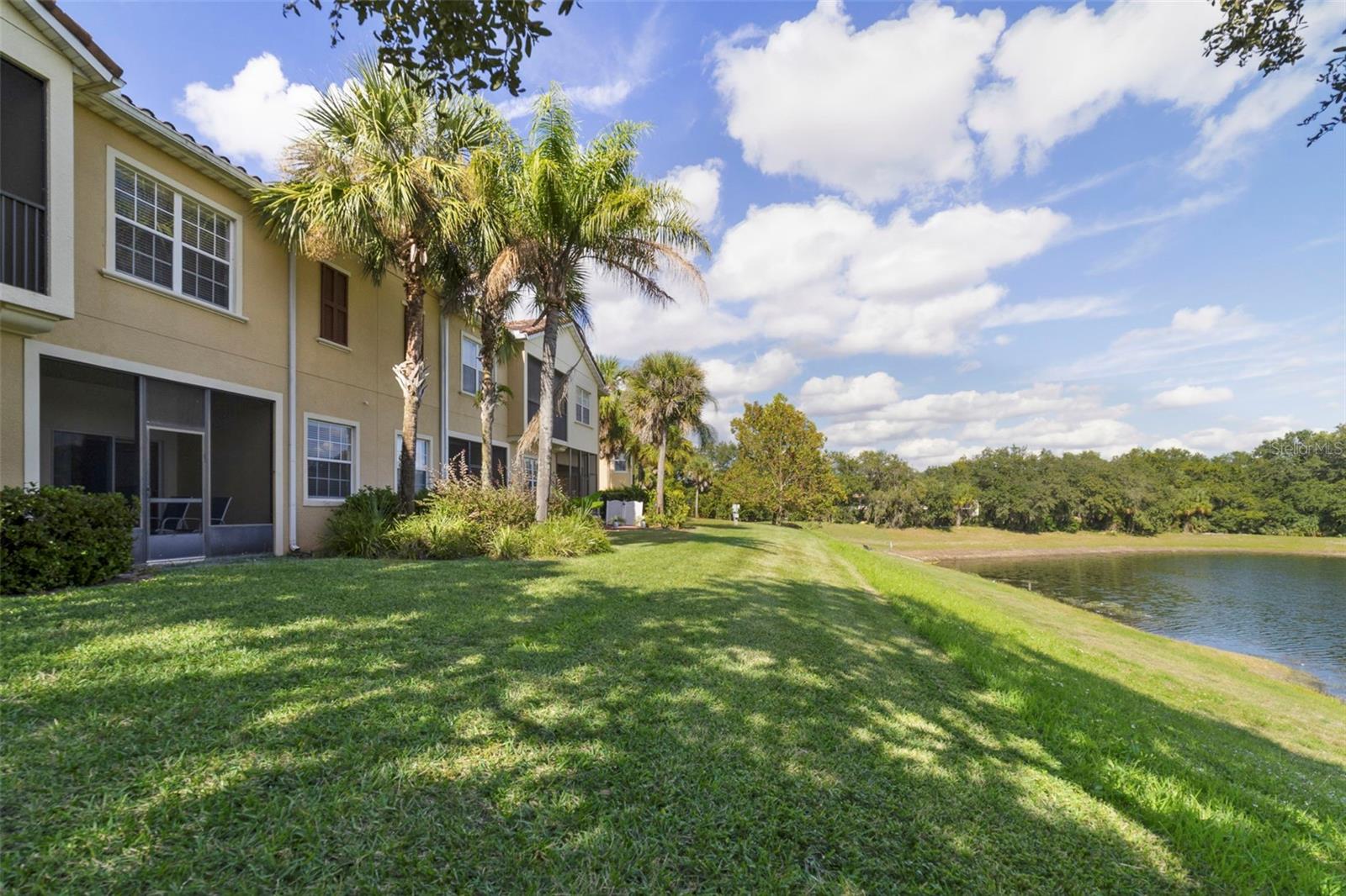 2827 Oakwater Drive, FL