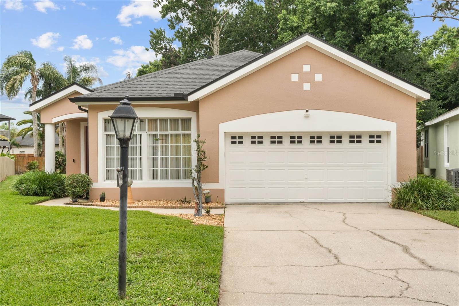 472 Dewars Court, FL
