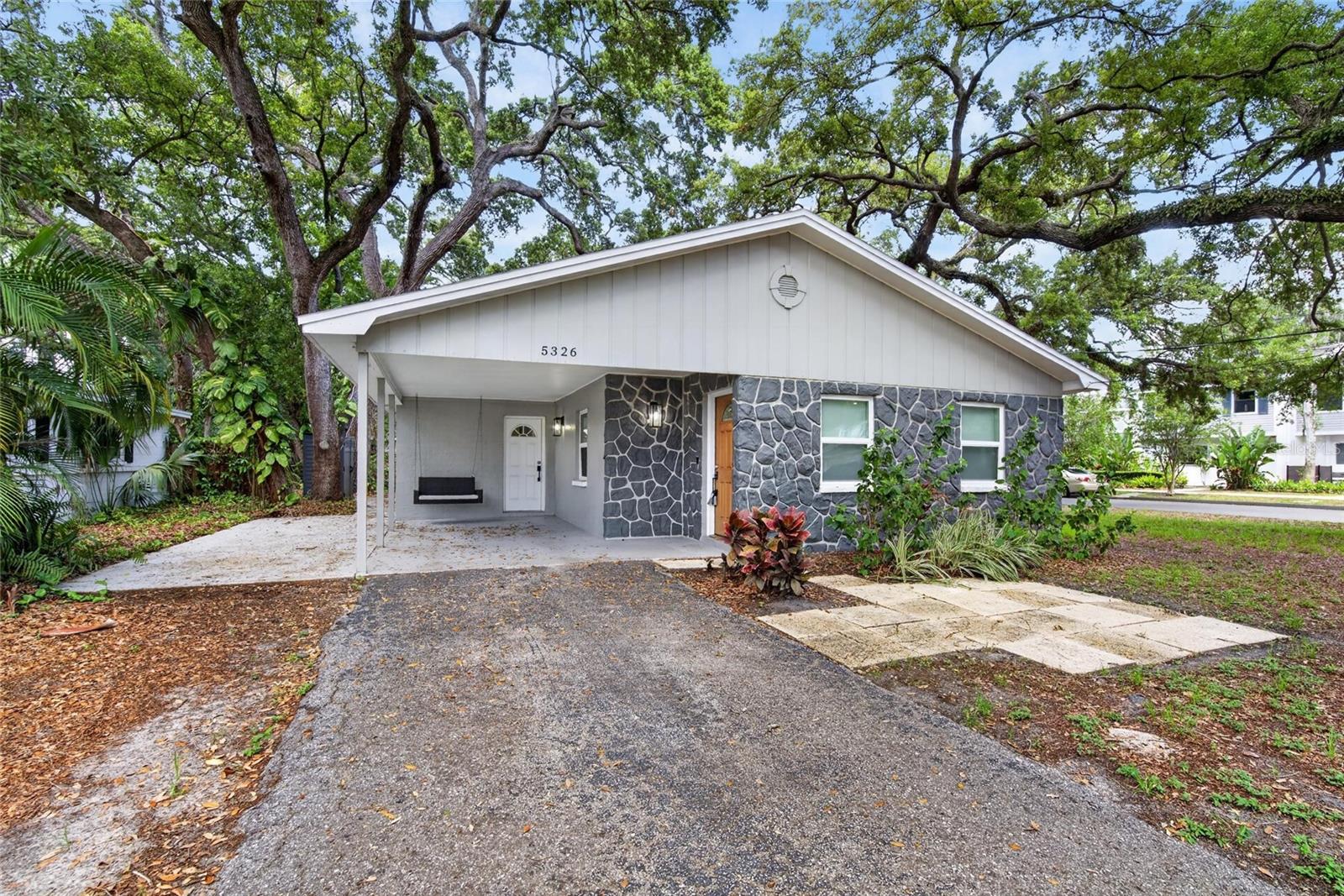5326 Russell Street, FL