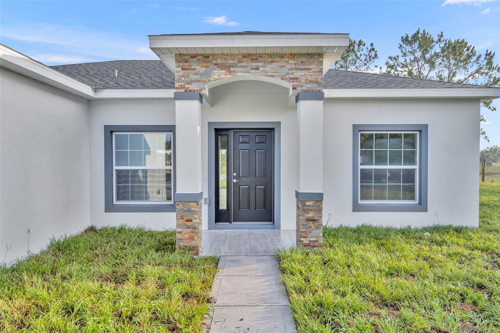 814 Price Court, FL