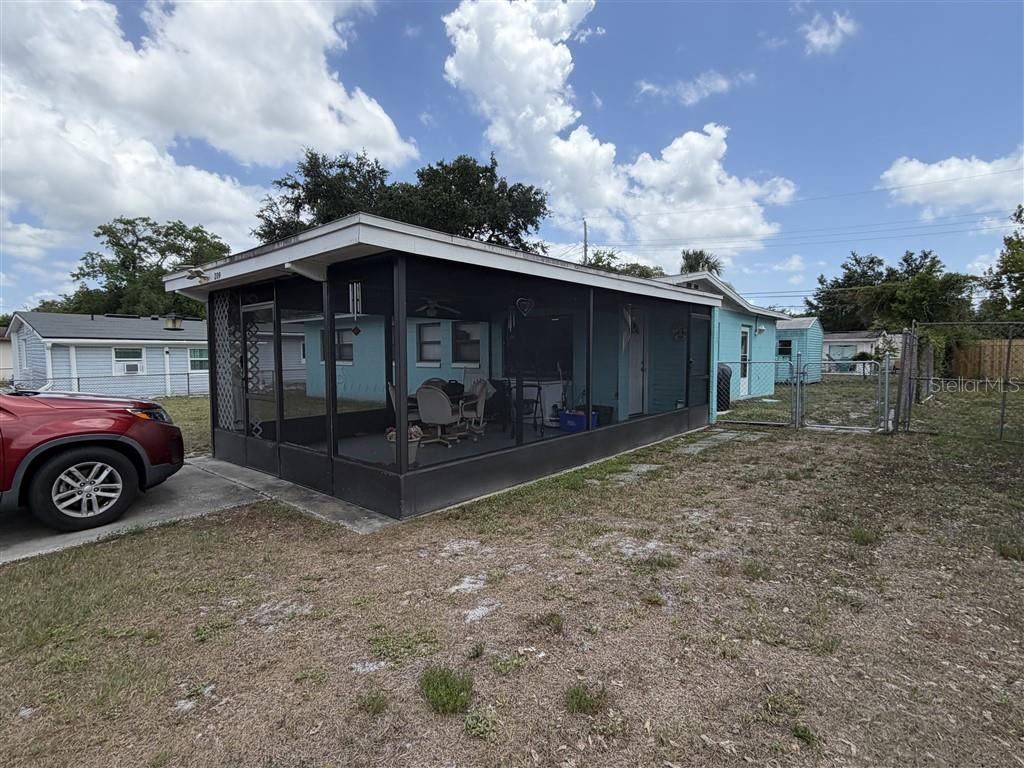 209 Palm Place, FL