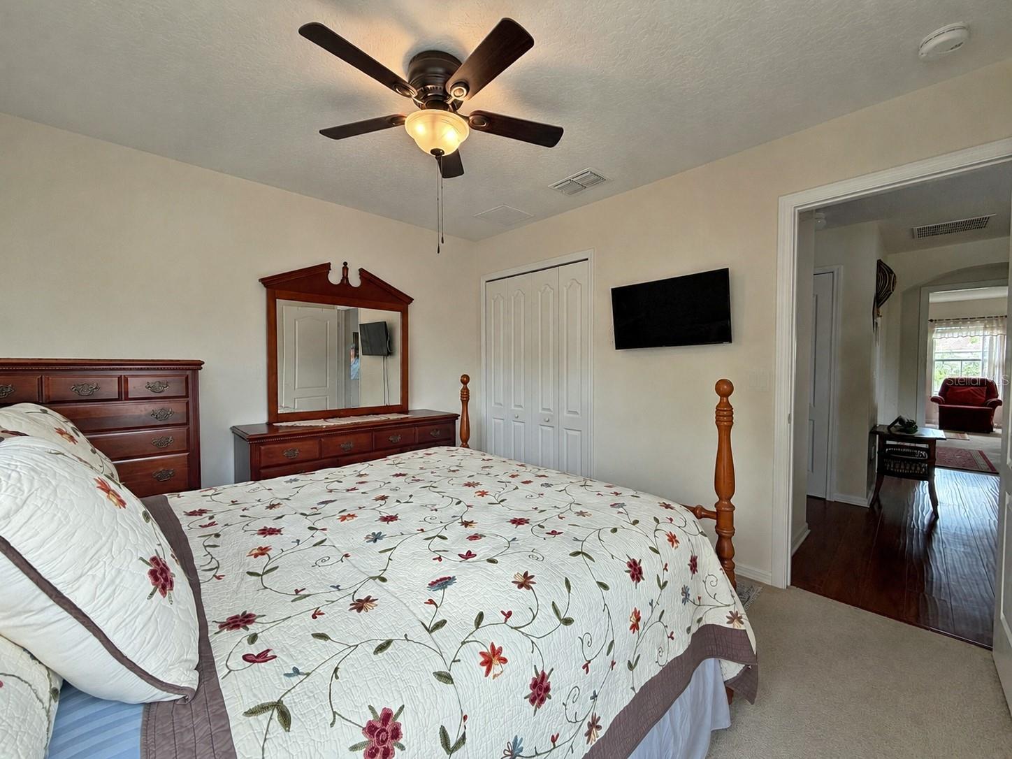 2016 Schuller Way, FL