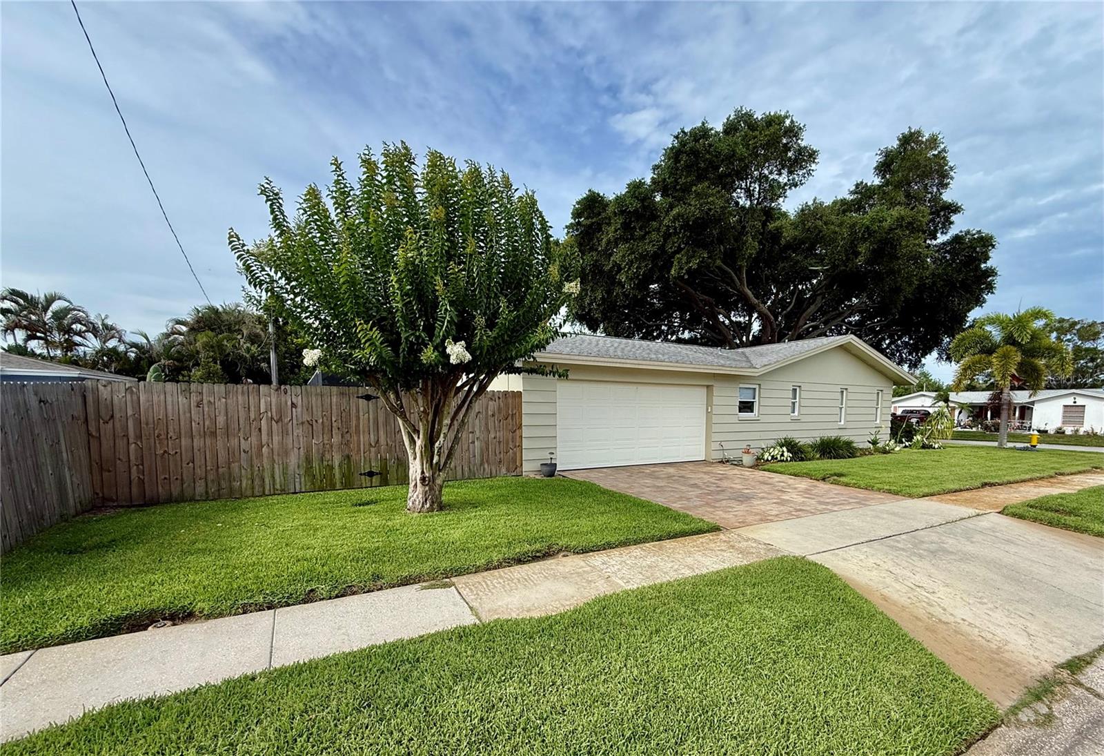 1853 Paradise Lane, FL