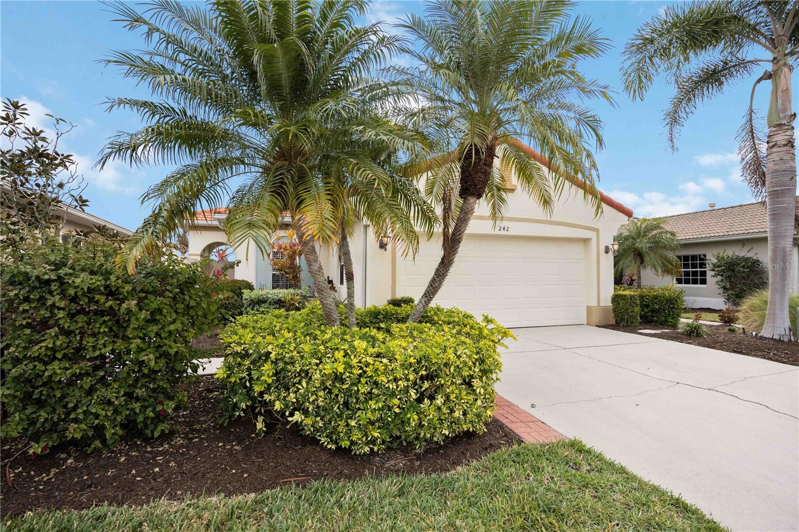 242 Mestre Place, FL
