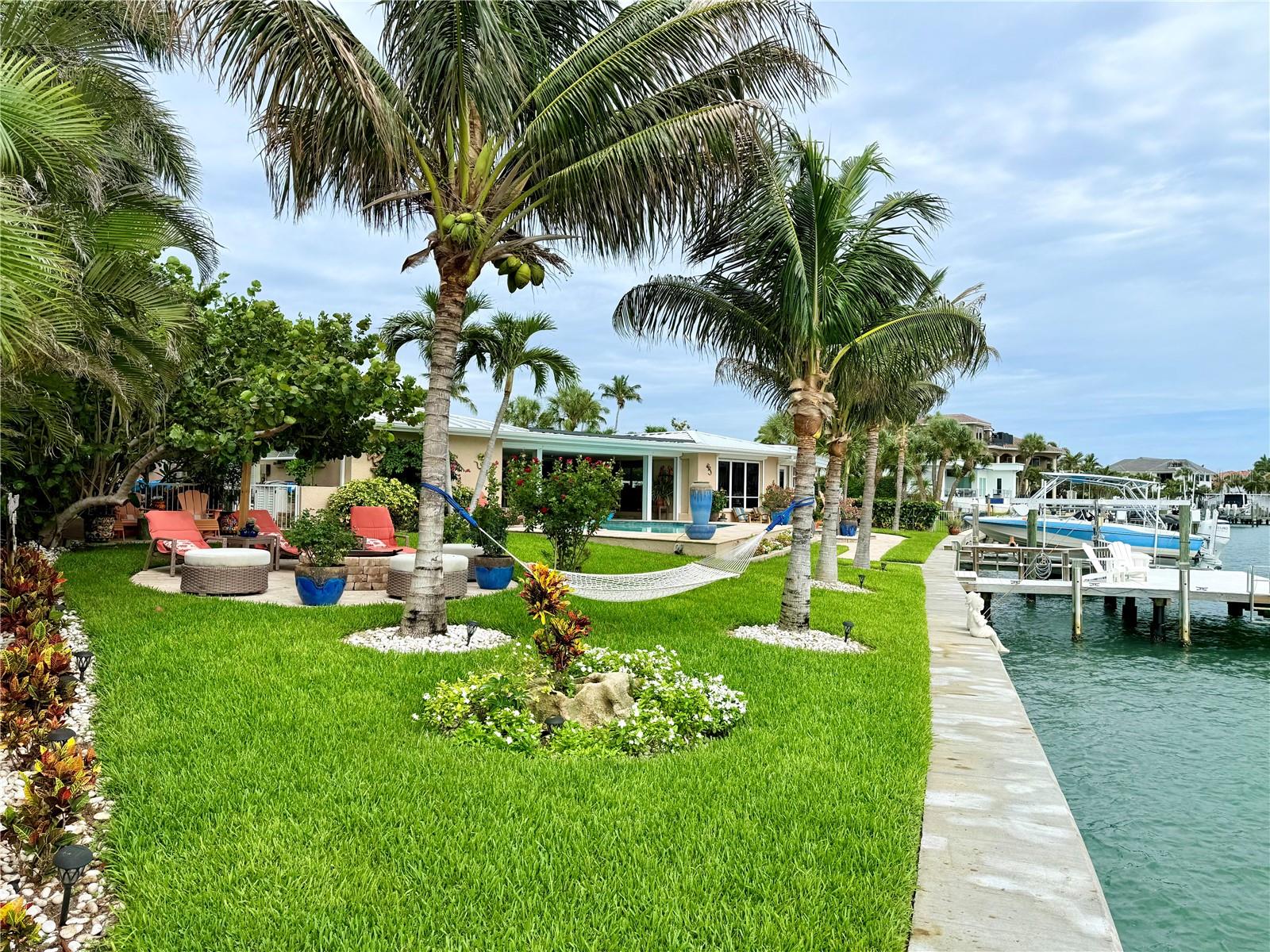 454 1st Street, FL