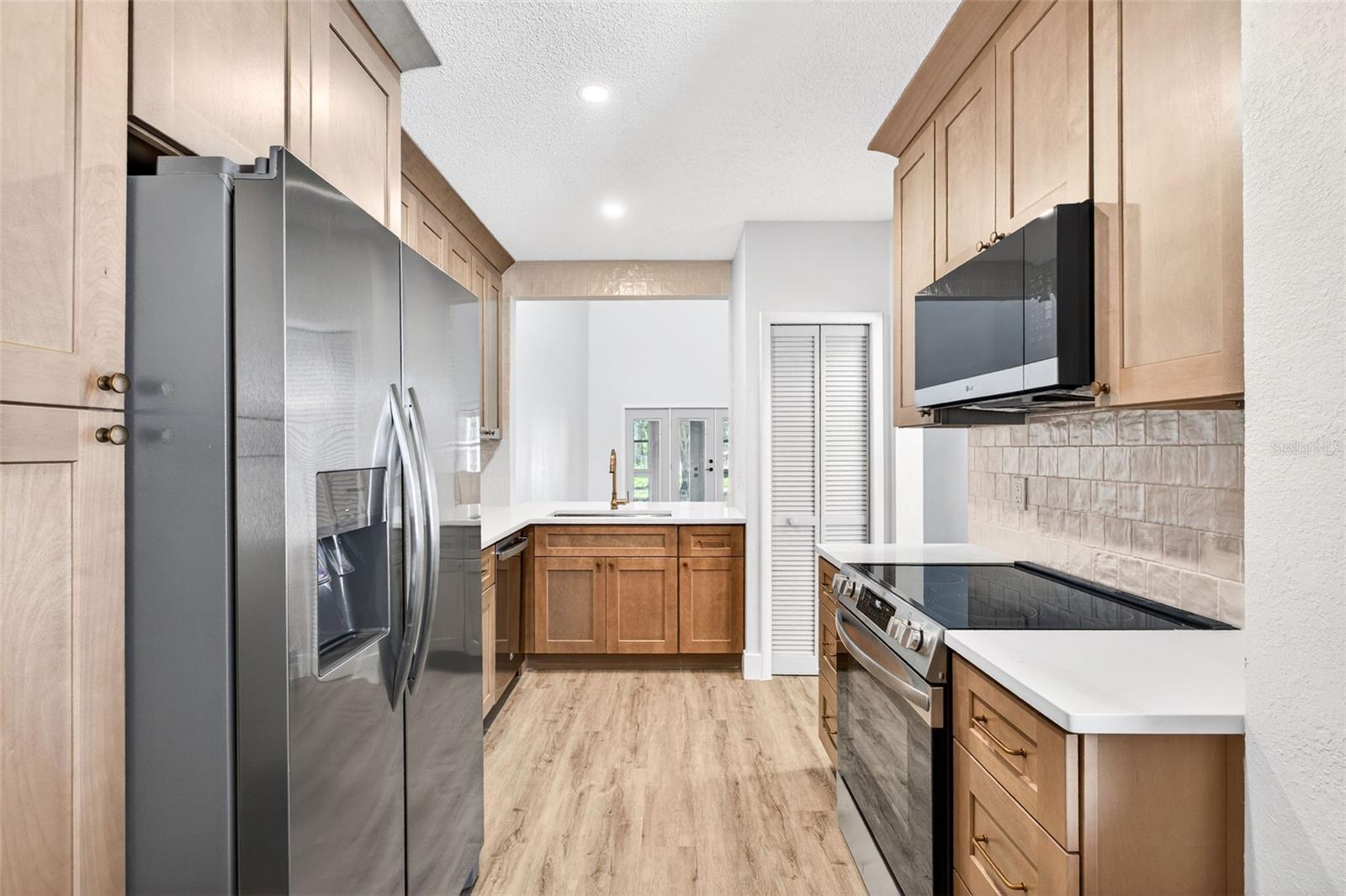 639 Laurel Oak Lane, FL