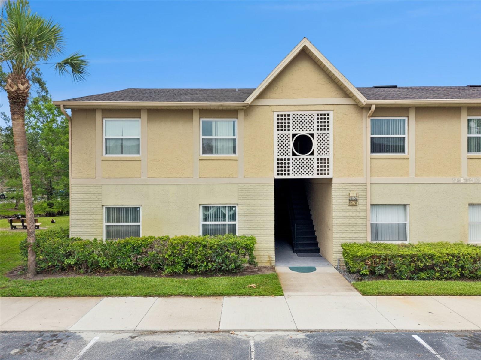 2417 Barley Club Court, FL