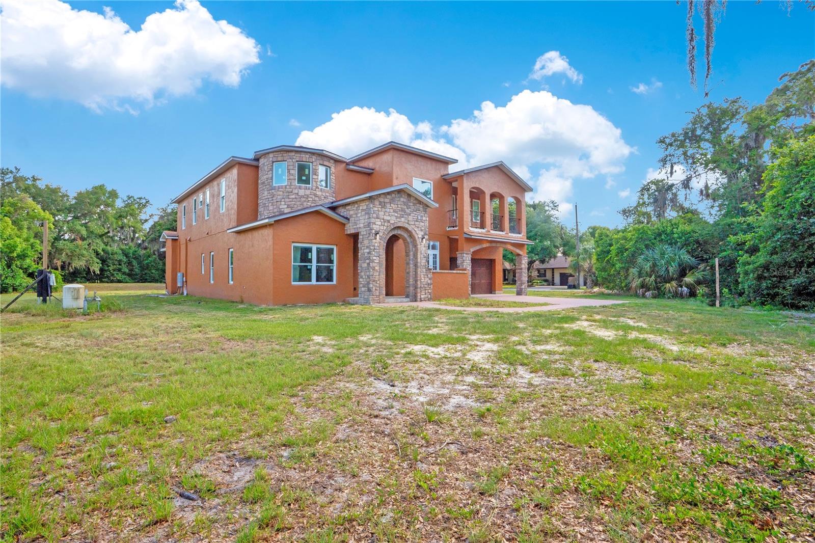 818 Lake Agnes Drive, FL