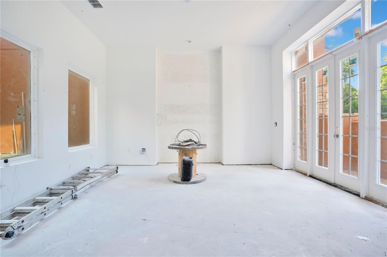 818 Lake Agnes Drive, FL