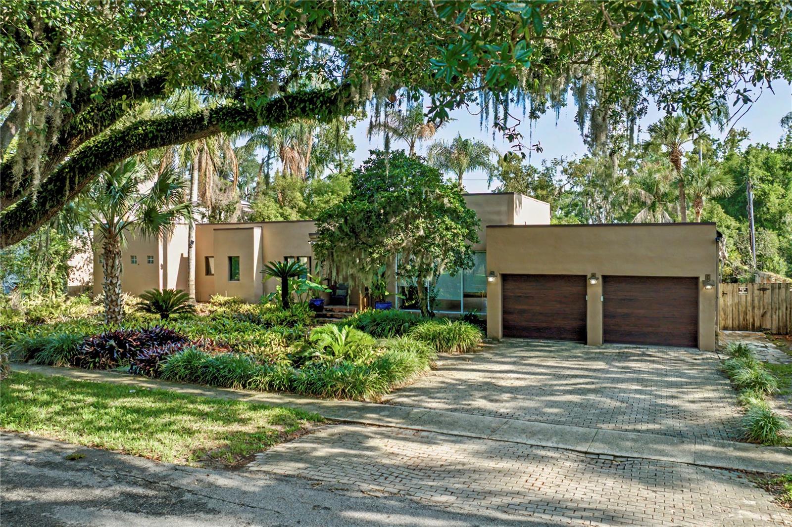 651 Magnolia Drive, FL