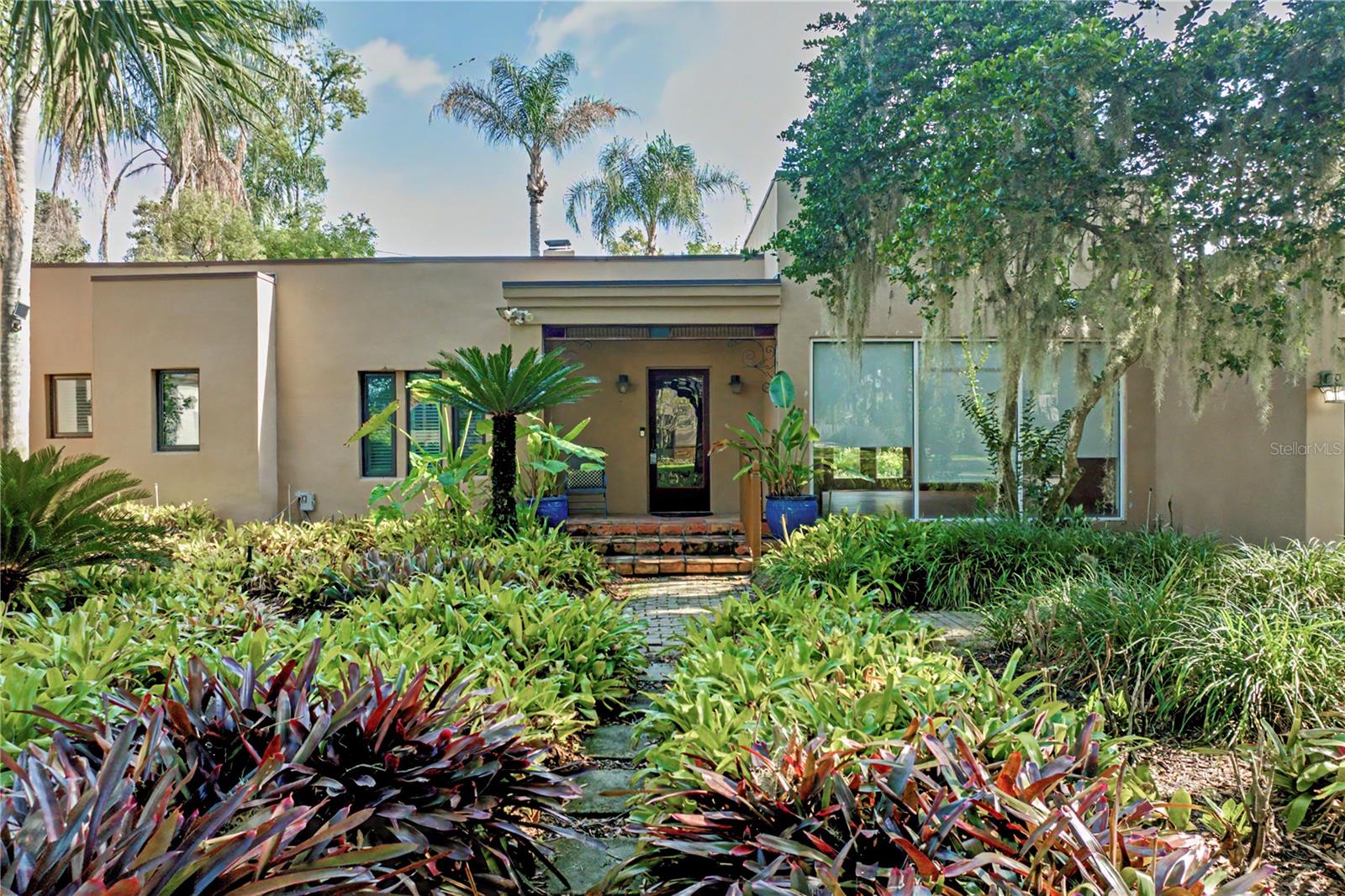 651 Magnolia Drive, FL