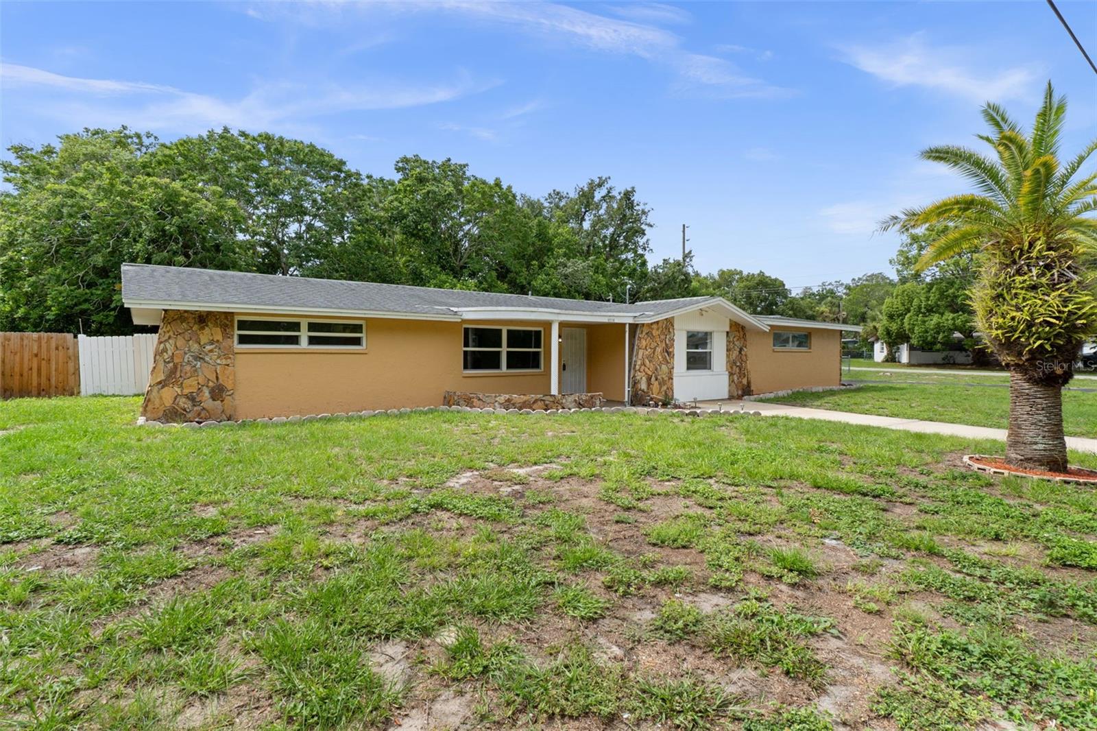 4104 Arrowhead Avenue, FL