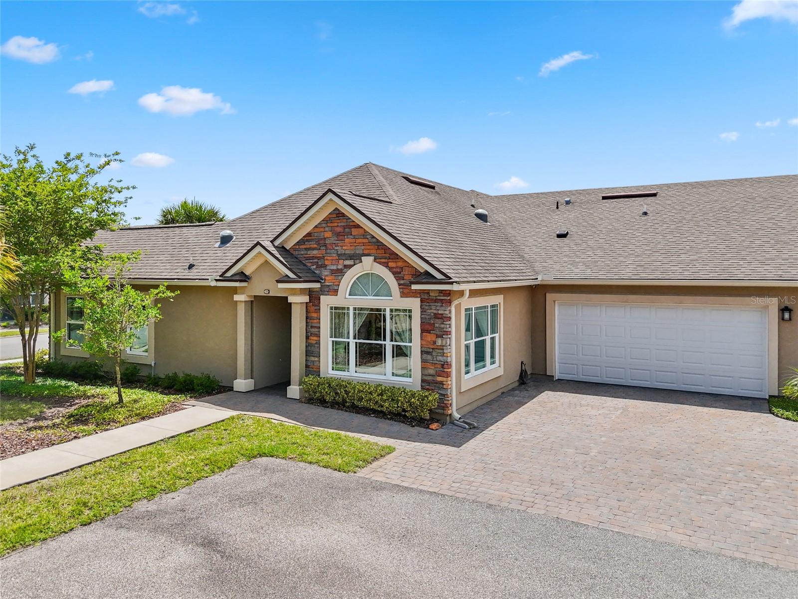 33 Anacapa Court, FL