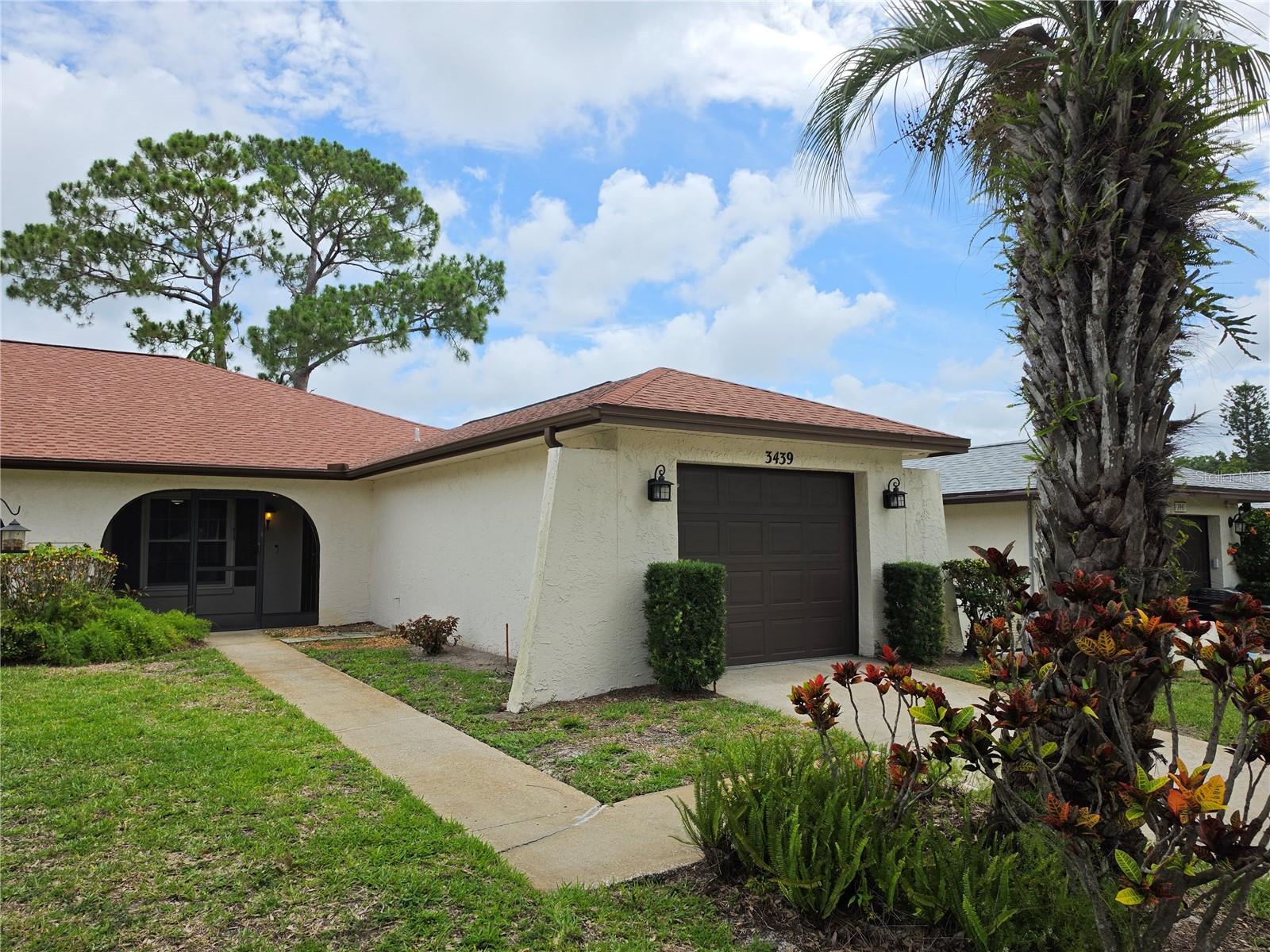 3439 Maclaren Drive, FL