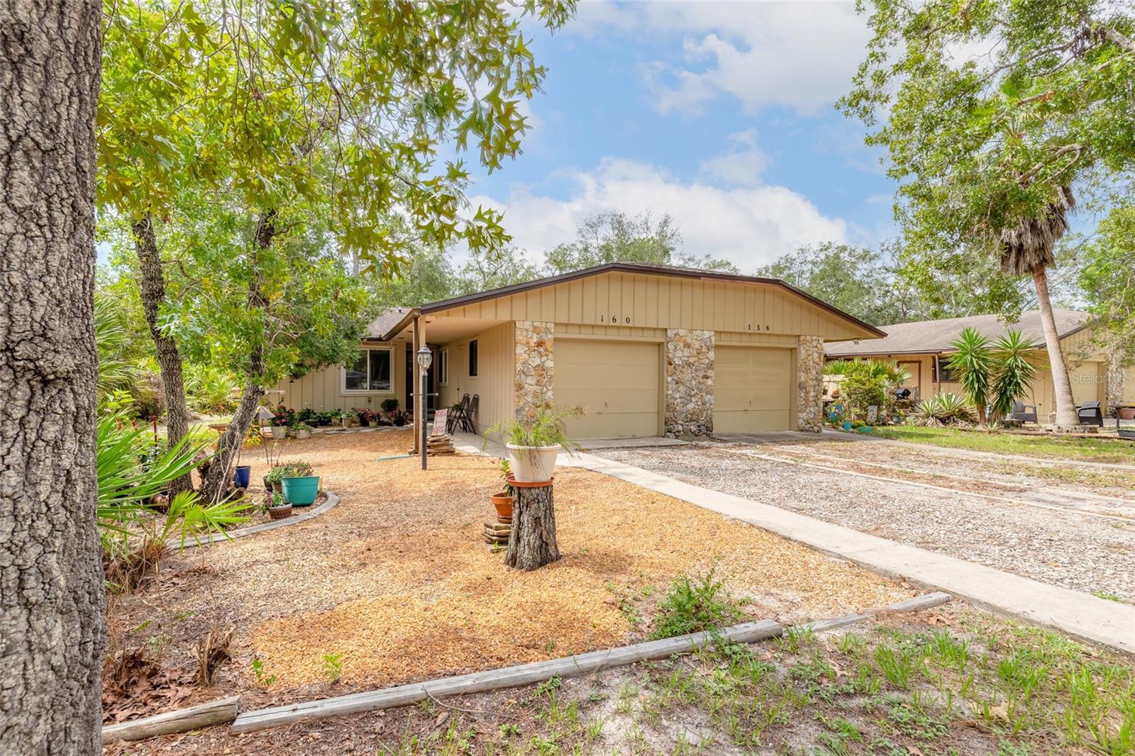 160 Magnolia Loop, FL