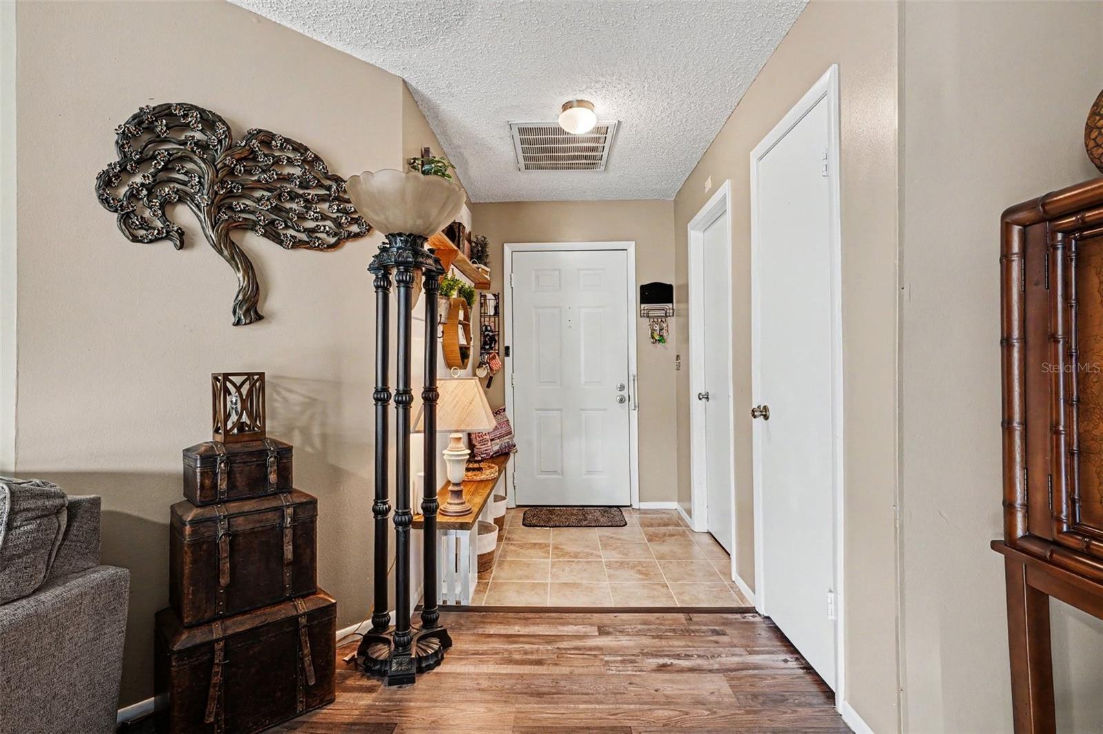 1555 Harbor Way, FL