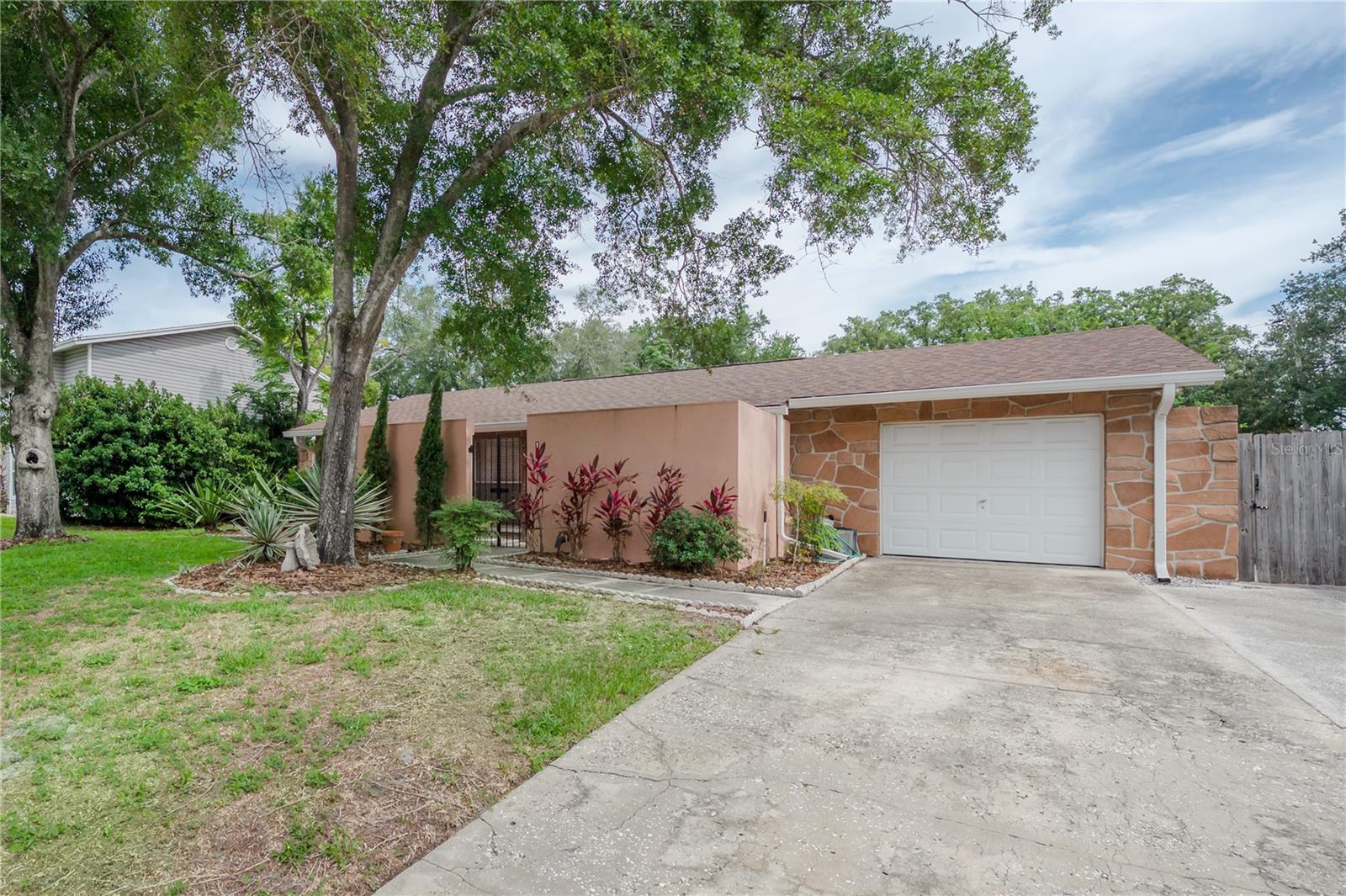 8235 Vassar Circle, FL