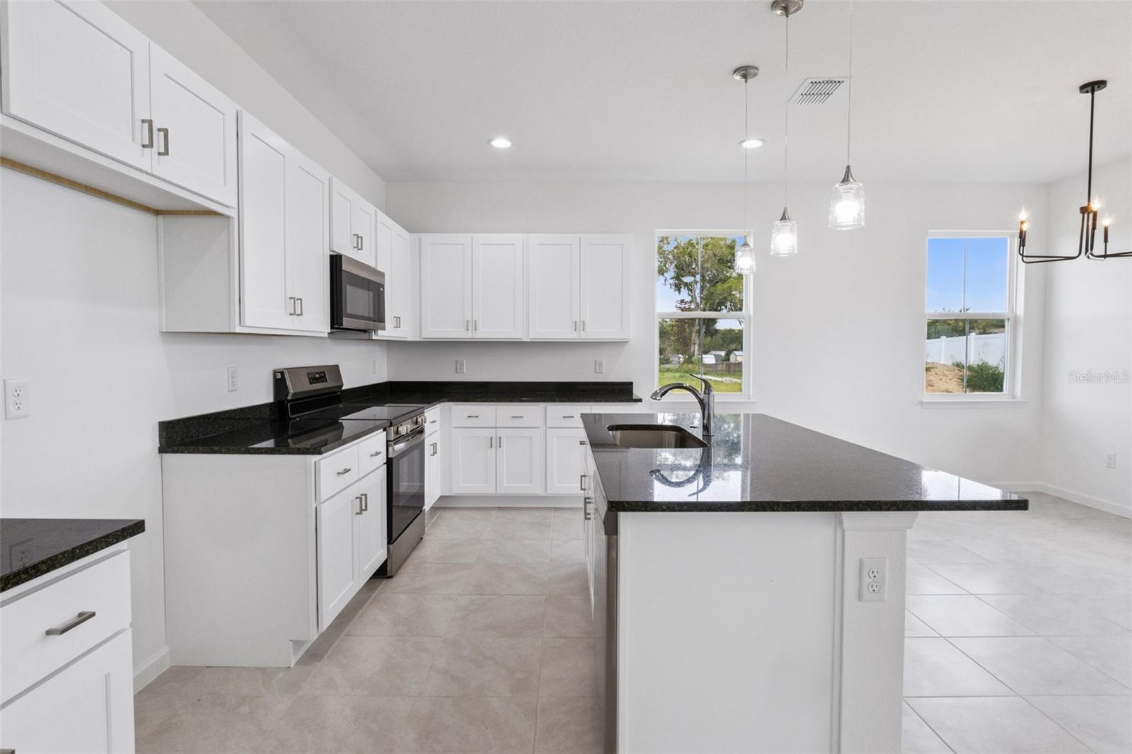 3712 Watercliff Circle, FL