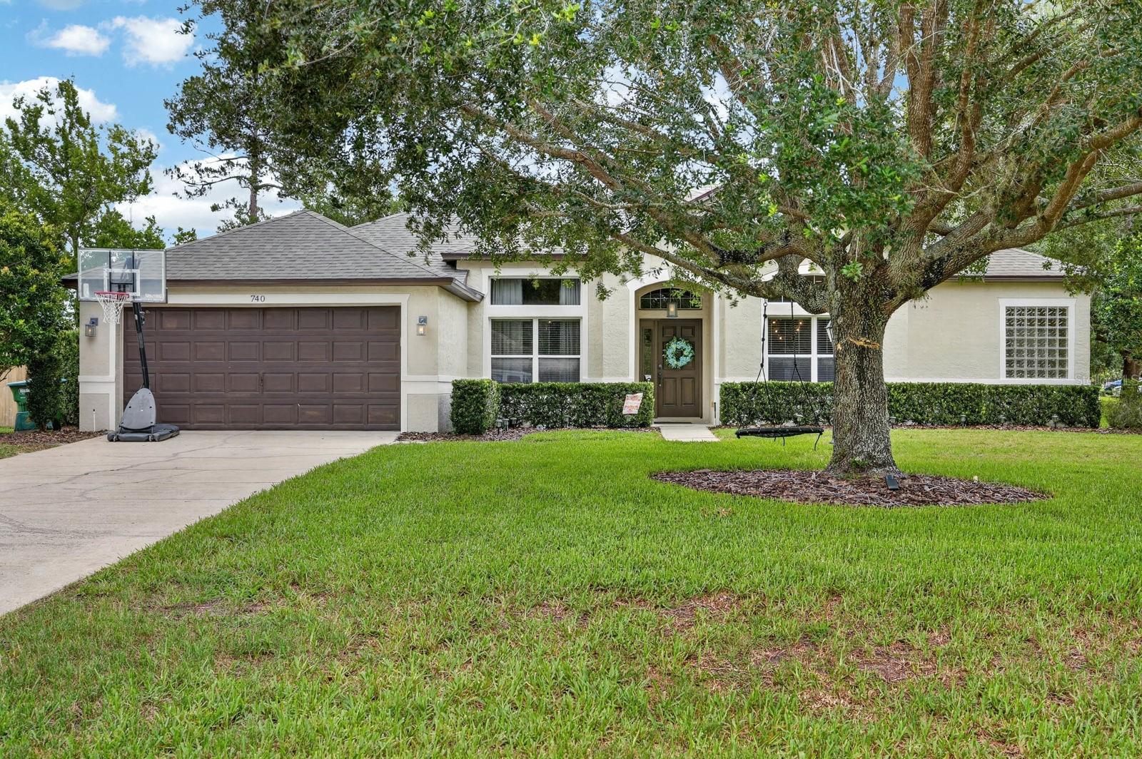 740 Hornbean Court, FL