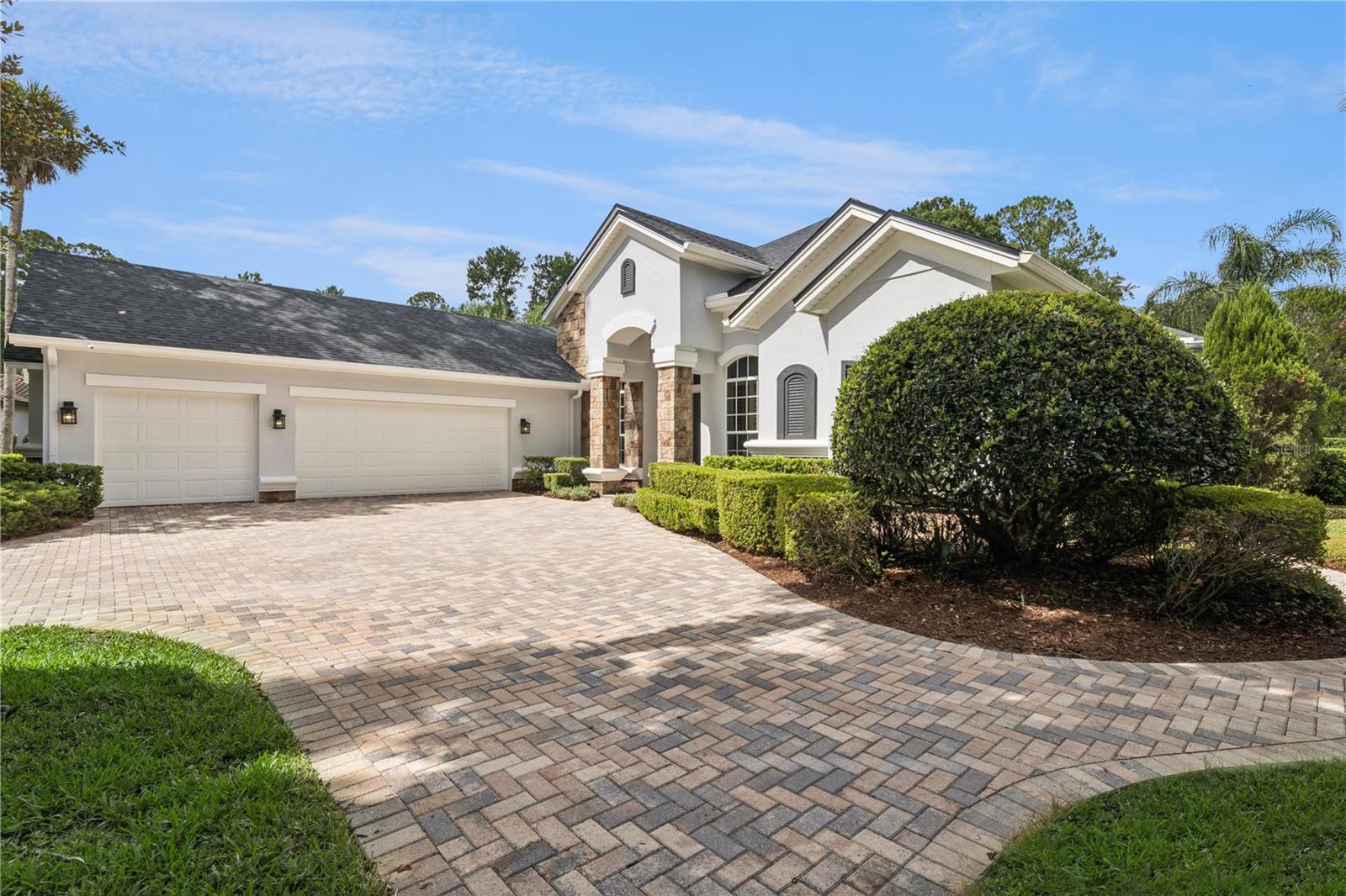768 Whooping Crane Court, FL