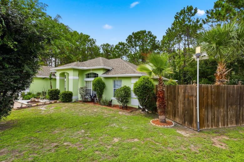 18 Burton Place, FL