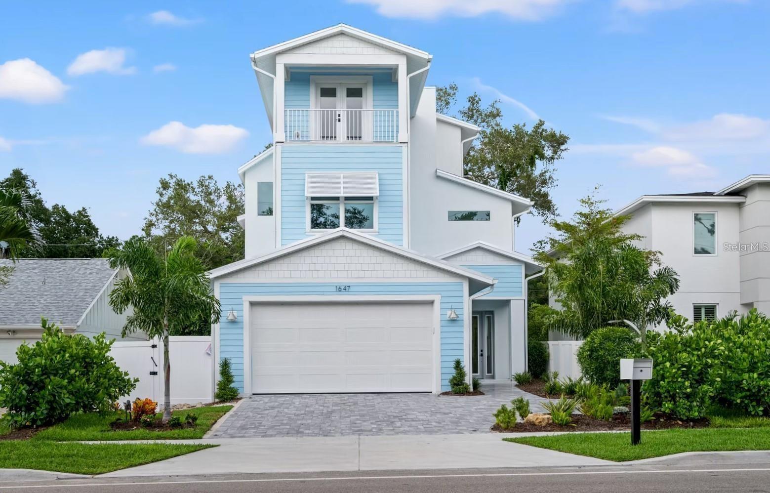 1647 Siesta Drive, FL