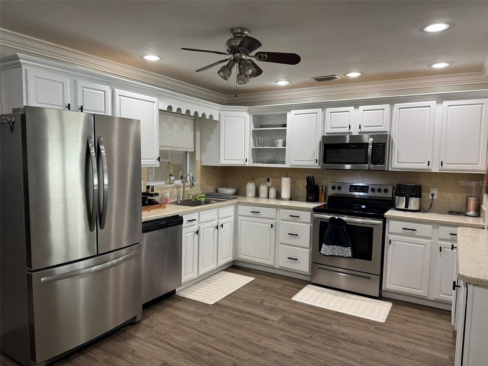 2811 Poinciana Court, FL