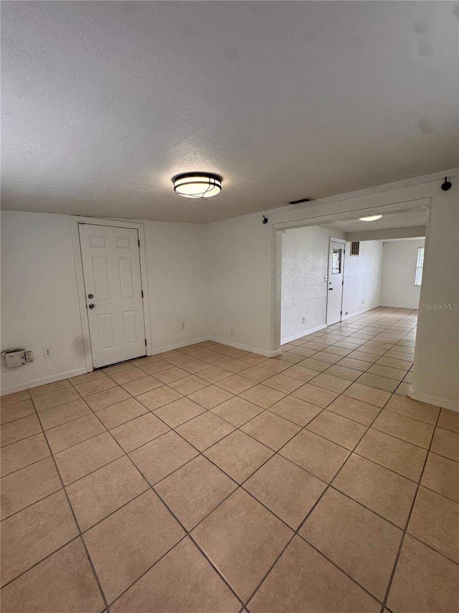 3438 Kimberly Oaks Drive, FL