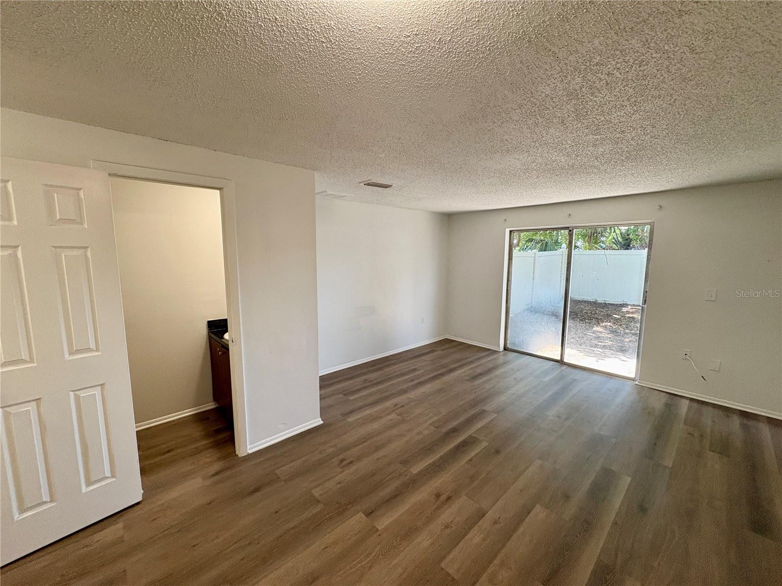 409 57th Avenue Drive, FL