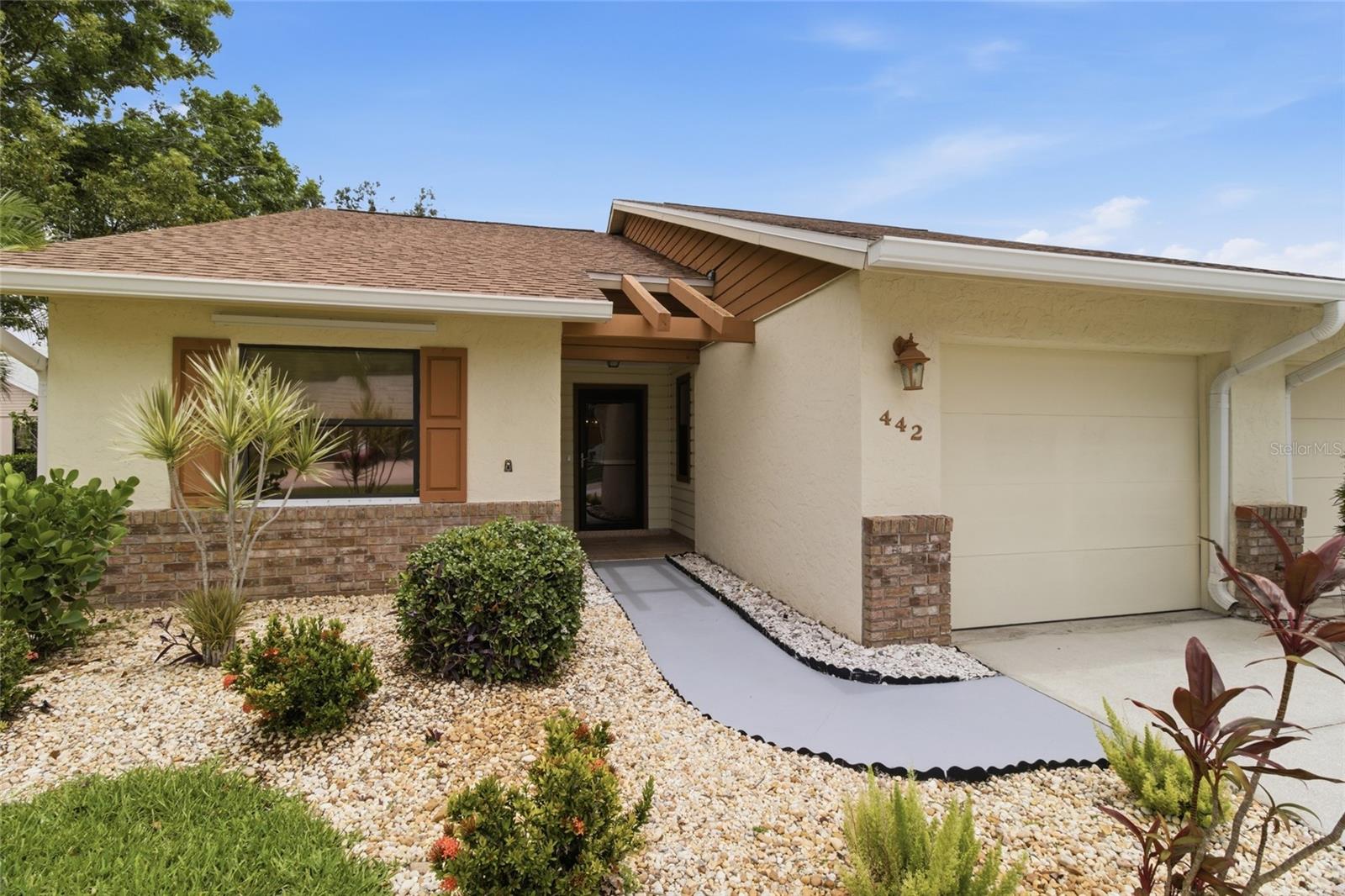 442 Pendleton Drive, FL