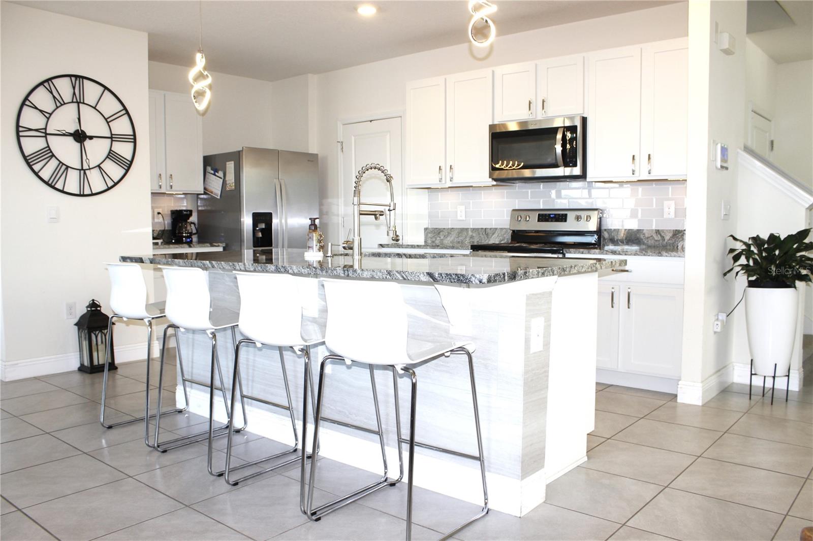 8406 Hardy Bay Loop, FL