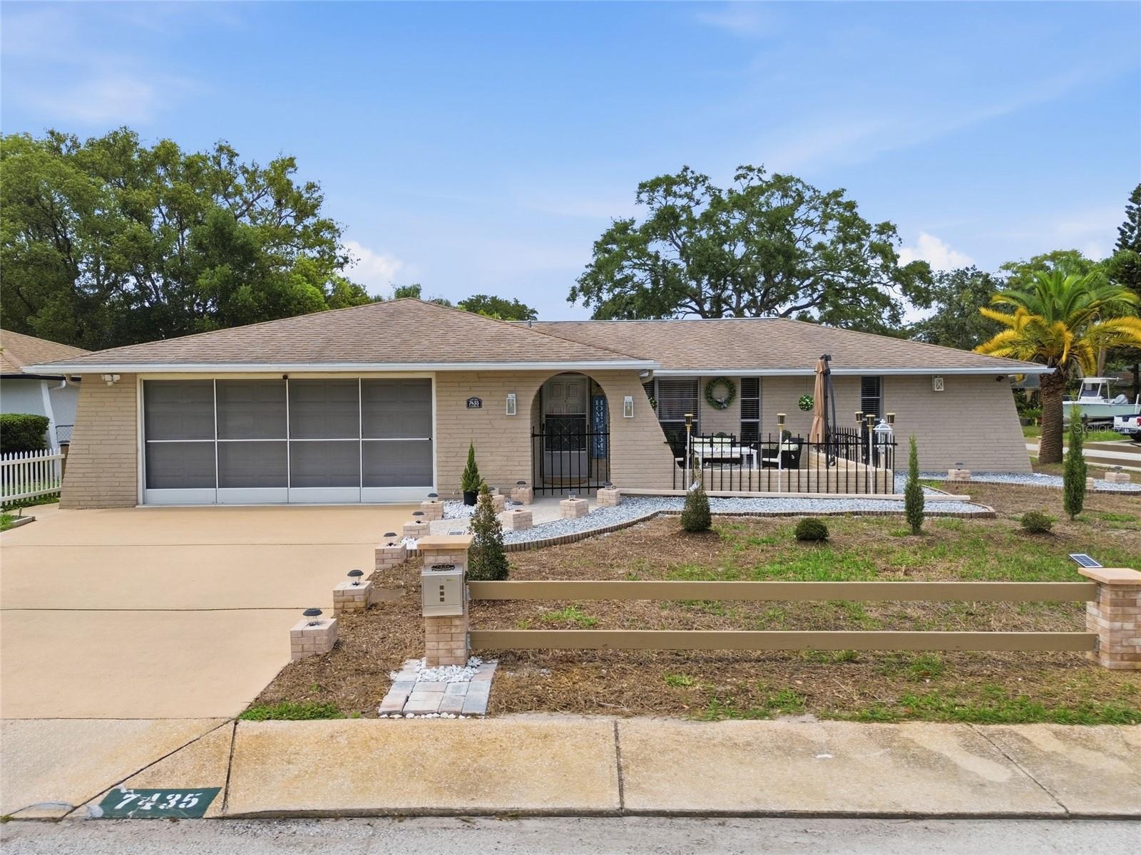 7435 Fireside Drive, FL