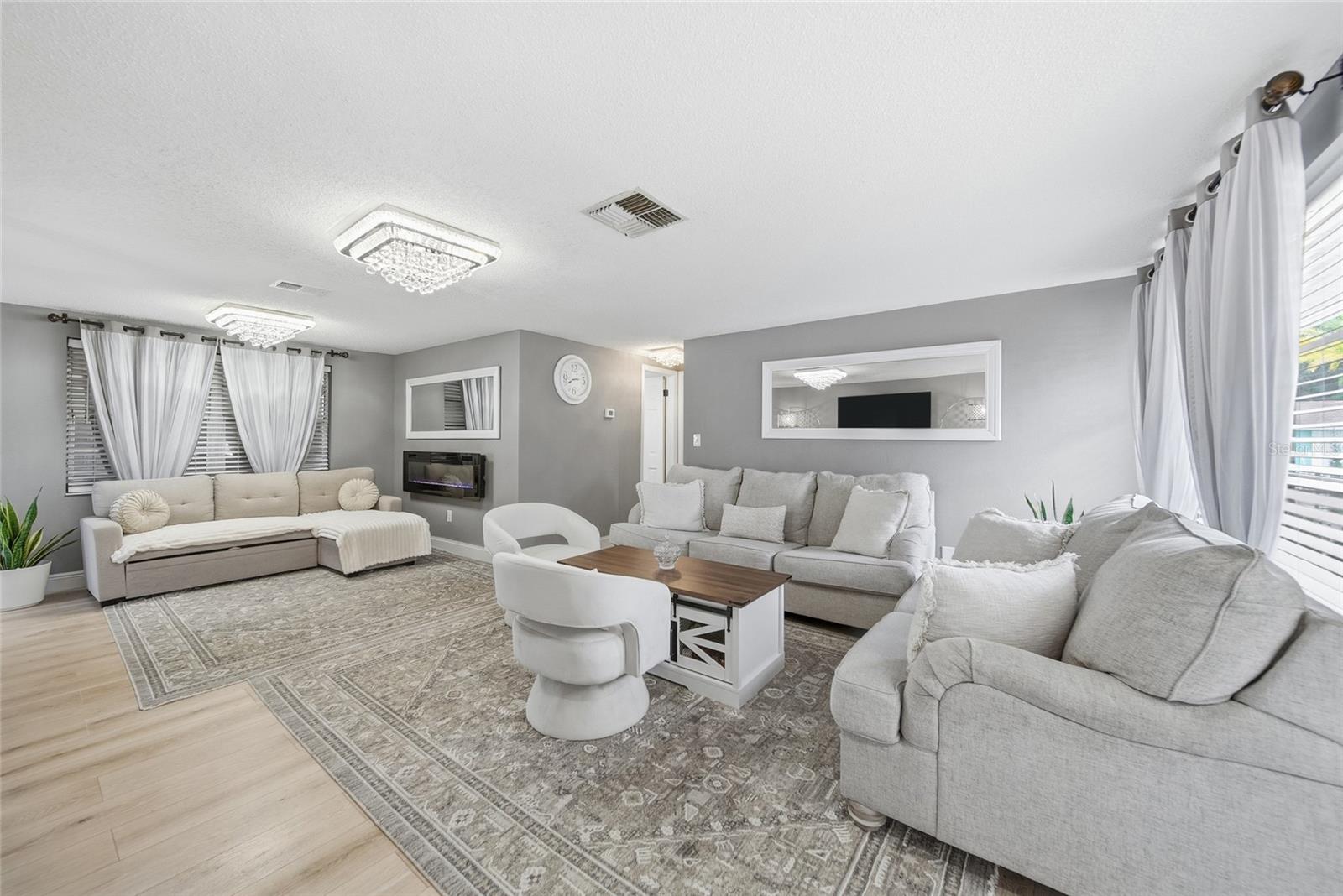 7435 Fireside Drive, FL