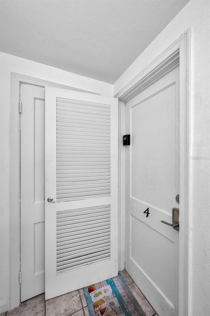 483 Shore Drive, FL