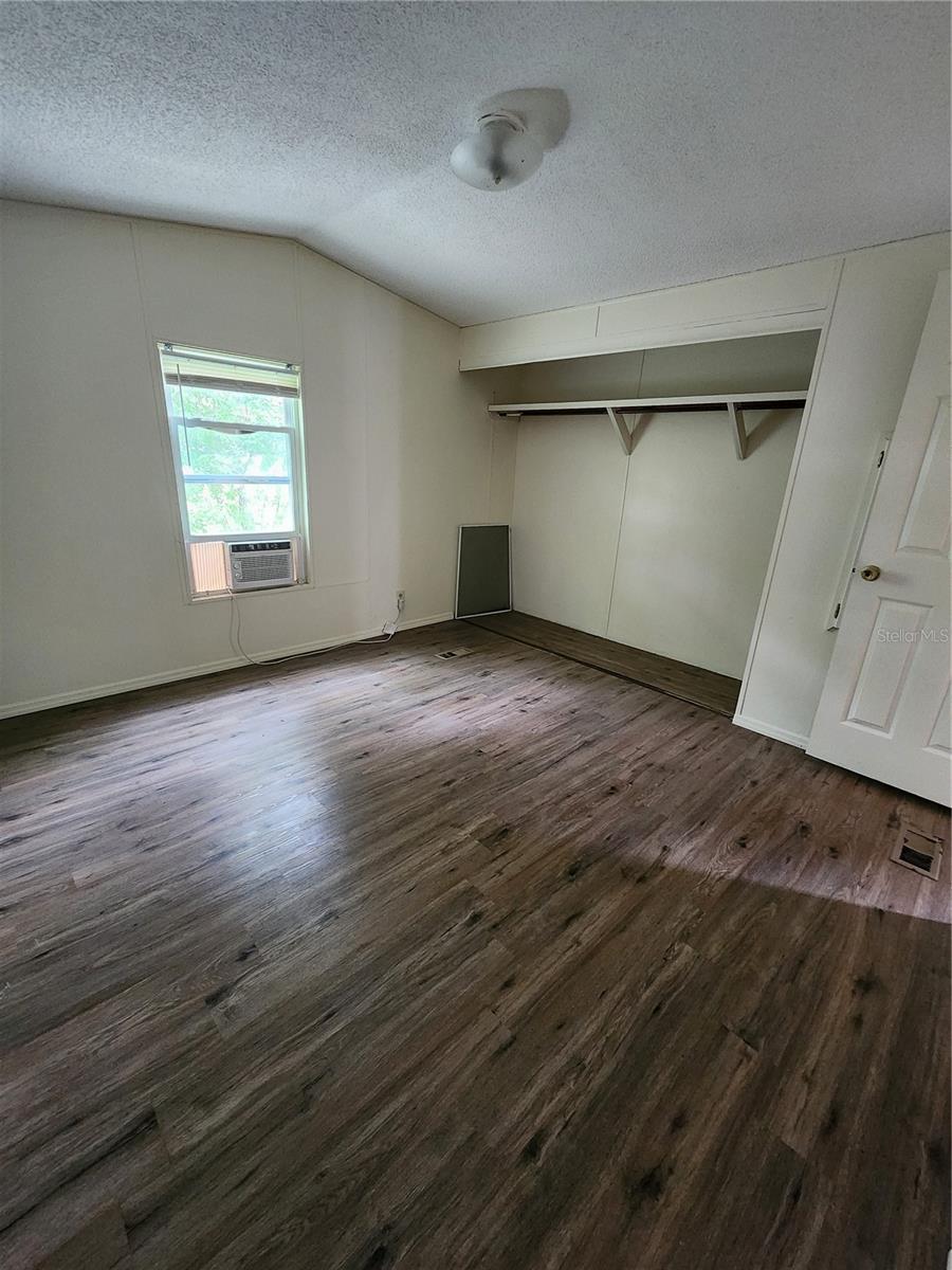 128 Center Street, FL