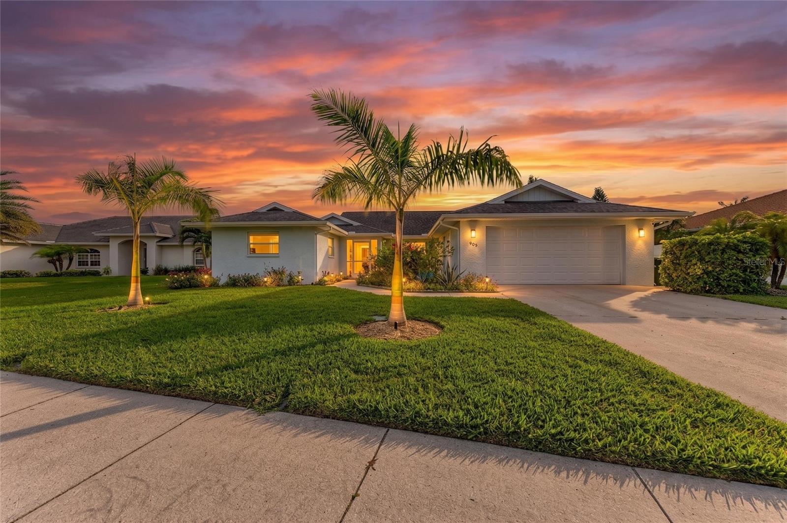 405 Bayside Lane, FL