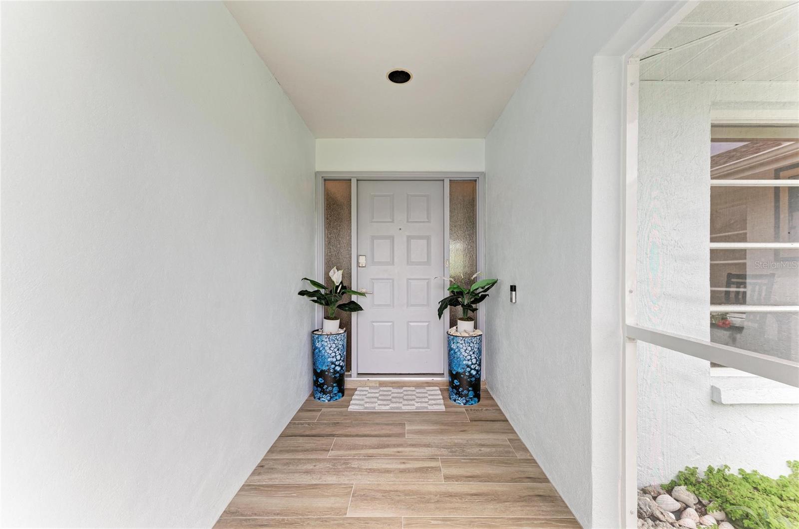 405 Bayside Lane, FL