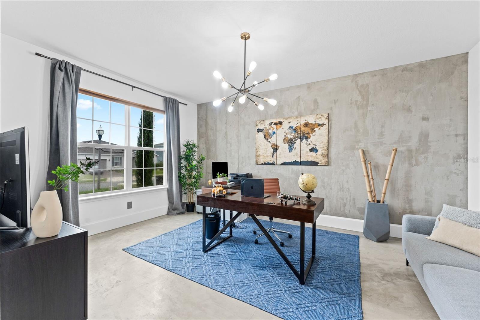2640 Hilltop Loop, FL